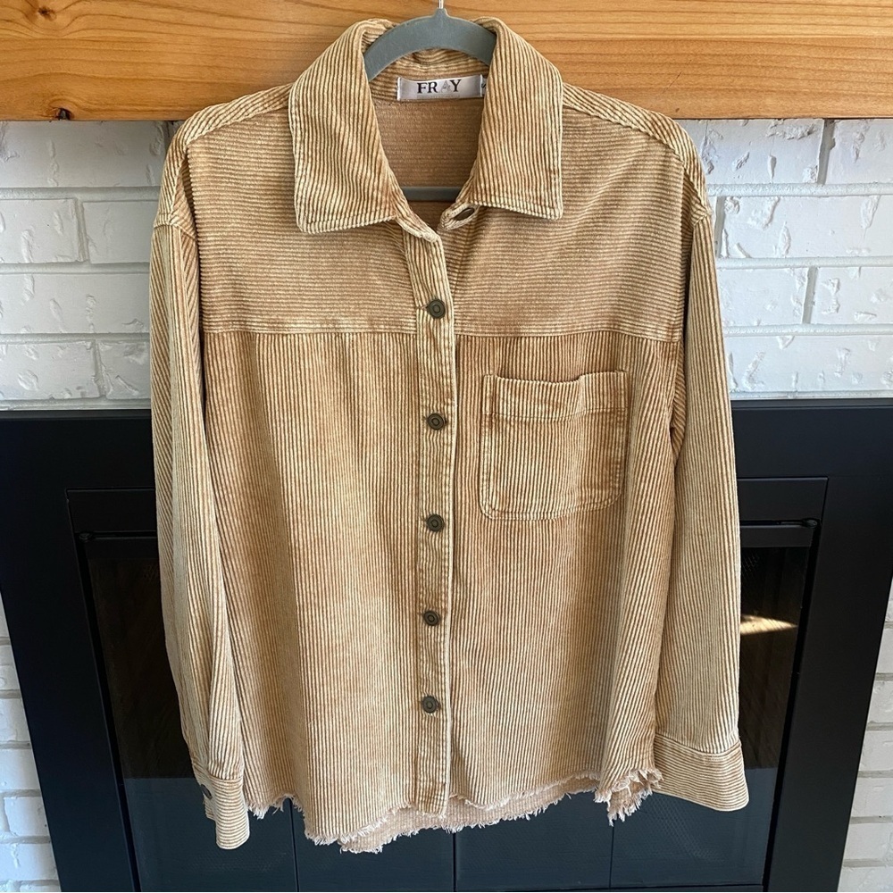 Women’s Fray Corduroy Button Up Shacket in Beige - Size S, Excellent Condition